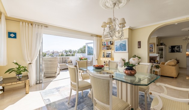 Återförsäljning - Apartment -
Orihuela Costa - Costa Blanca