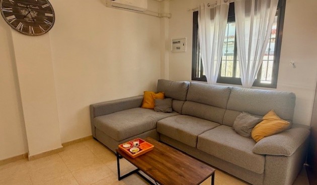 Reventa - Town House -
San Miguel de Salinas - Inland