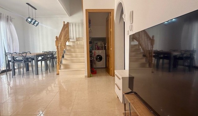 Reventa - Town House -
San Miguel de Salinas - Inland