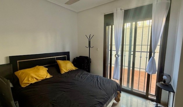 Reventa - Town House -
San Miguel de Salinas - Inland