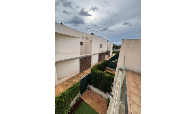 Brukt - Town House -
Torrevieja - Punta Prima