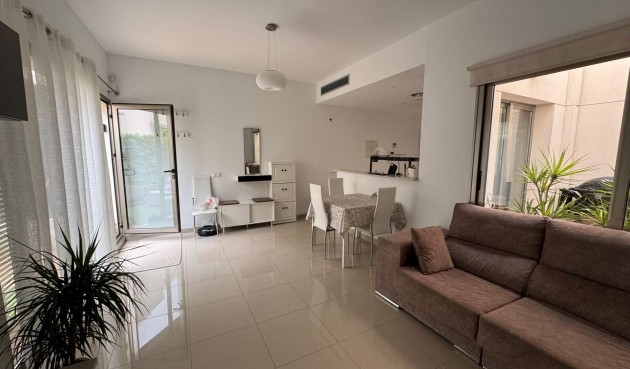 Brukt - Town House -
Torrevieja - Punta Prima