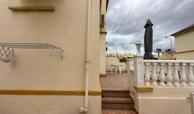 Reventa - Bungalow -
Orihuela Costa - Los Almendros-la Florida