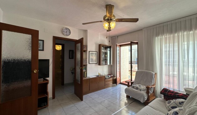 Brukt - Toppleilighet -
Torrevieja - Estacion De Autobuses