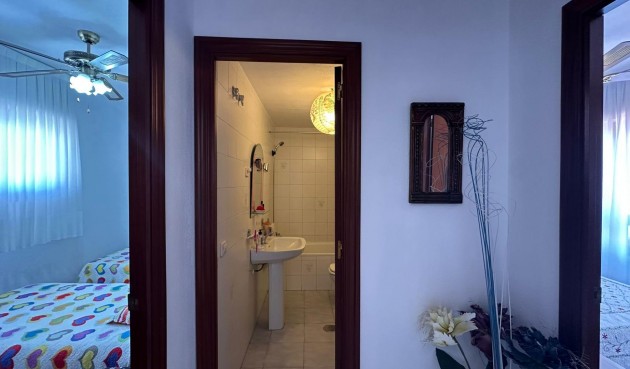 Brukt - Toppleilighet -
Torrevieja - Estacion De Autobuses