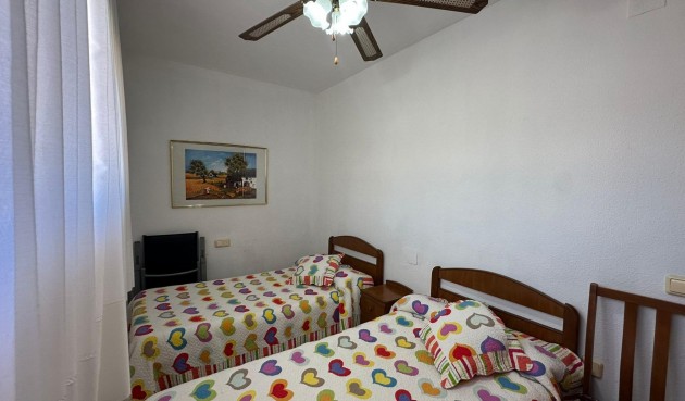 Brukt - Toppleilighet -
Torrevieja - Estacion De Autobuses