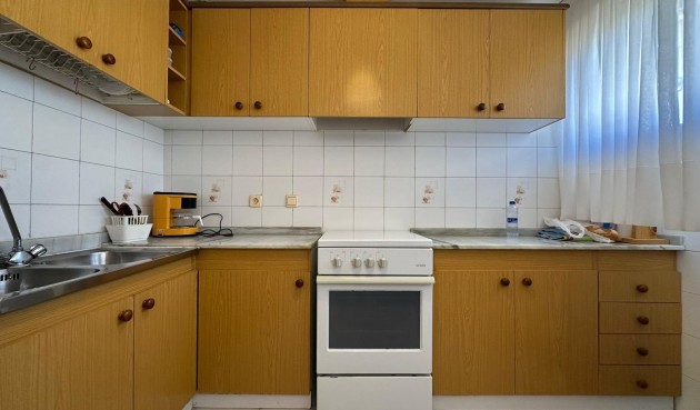 Brukt - Toppleilighet -
Torrevieja - Estacion De Autobuses