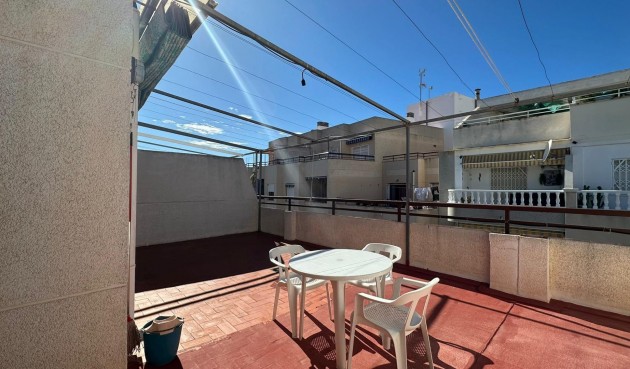 Brukt - Toppleilighet -
Torrevieja - Estacion De Autobuses