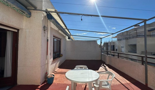 Brukt - Toppleilighet -
Torrevieja - Estacion De Autobuses