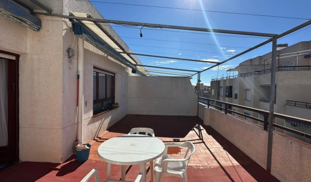 Brukt - Toppleilighet -
Torrevieja - Estacion De Autobuses