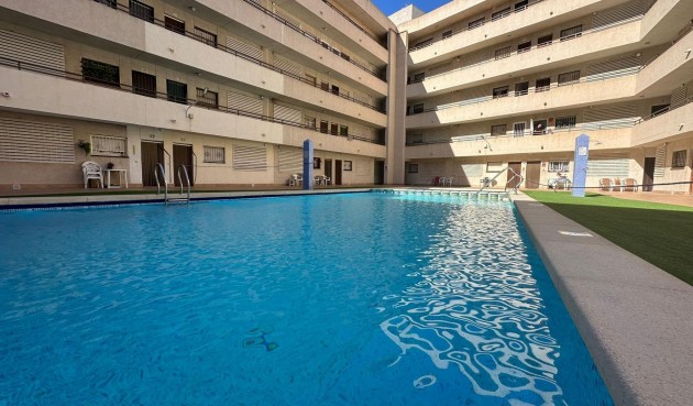 Brukt - Toppleilighet -
Torrevieja - Estacion De Autobuses