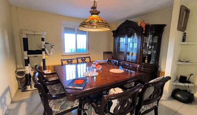 Reventa - Villa -
Villena - Inland