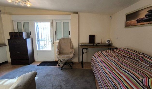 Reventa - Villa -
Villena - Inland