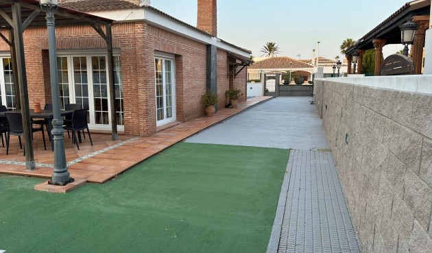 Brukt - Villa -
La Manga del Mar Menor - Playa Principe