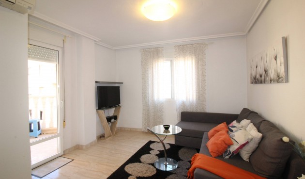 Återförsäljning - Apartment -
Torrevieja - Centro