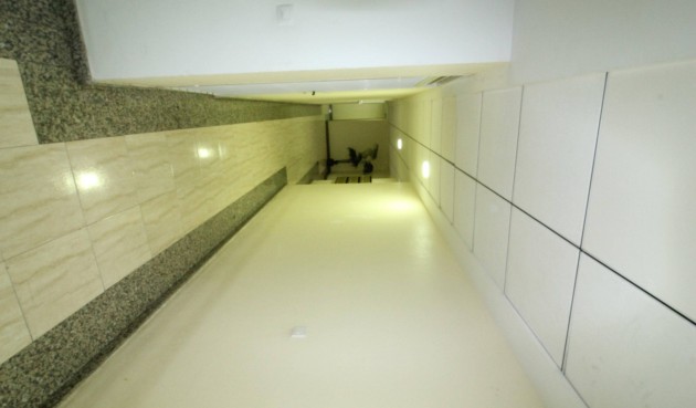 Återförsäljning - Apartment -
Torrevieja - Centro