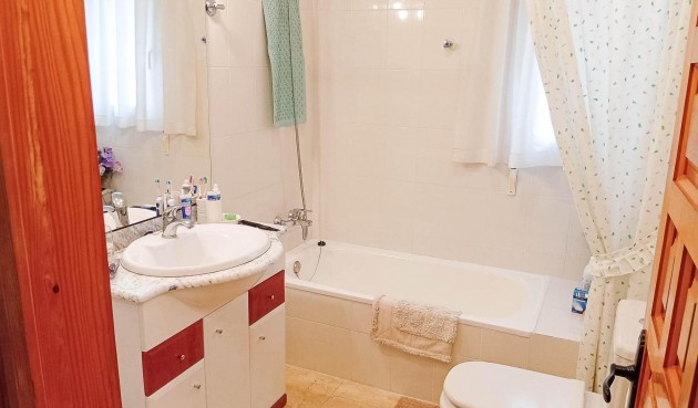 Brukt - Villa -
Torrevieja - La Siesta - El Salado - Torreta