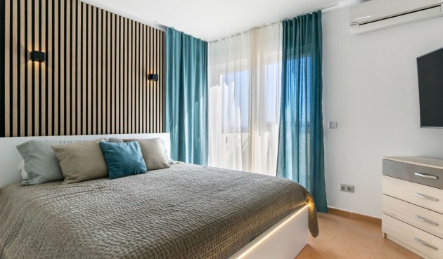 Reventa - Town House -
Orihuela Costa - Costa Blanca