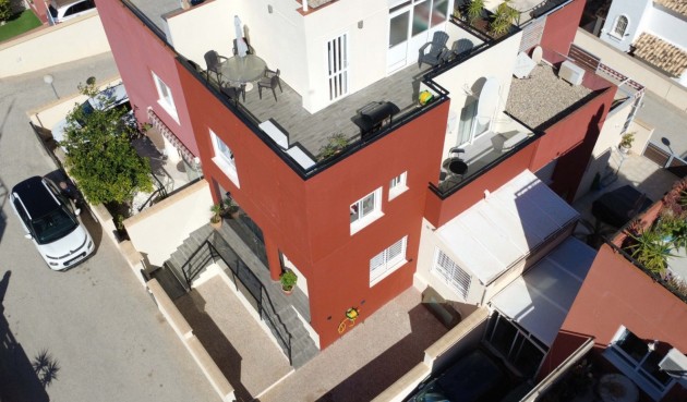 Reventa - Town House -
Orihuela Costa - Costa Blanca