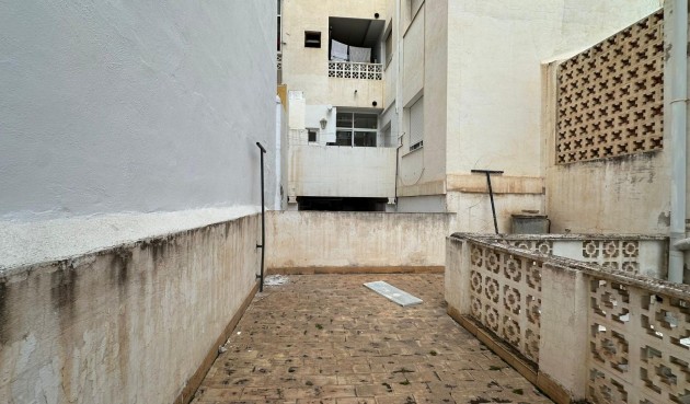 Brukt - Apartment -
Torrevieja - Estacion De Autobuses