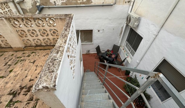 Brukt - Apartment -
Torrevieja - Estacion De Autobuses