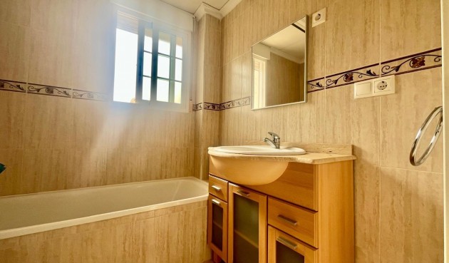 Brukt - Bungalow -
San Fulgencio - La Marina