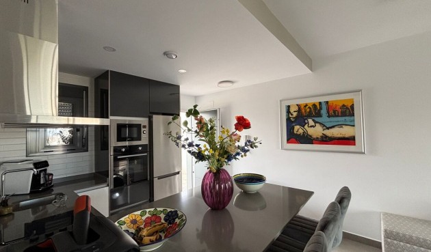 Resale - Apartment Penthouse -
Pilar de la Horadada