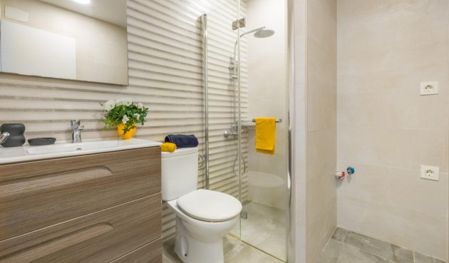 Brukt - Apartment -
Torrevieja - Estacion De Autobuses