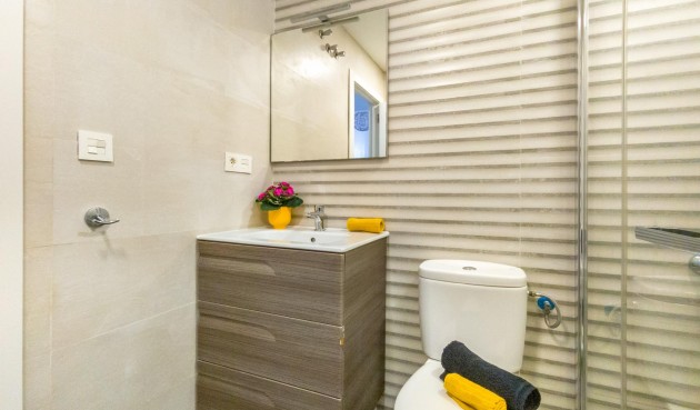 Brukt - Apartment -
Torrevieja - Estacion De Autobuses