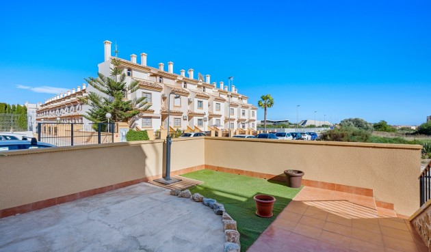 Brukt - Villa -
Orihuela Costa - Costa Blanca