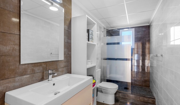 Brukt - Villa -
Orihuela Costa - Costa Blanca