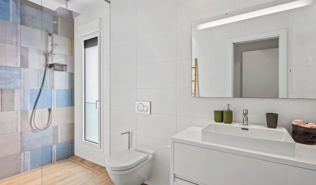 Brukt - Apartment -
Las Colinas Golf - Costa Blanca