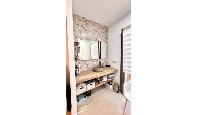 Brukt - Villa -
San Miguel de Salinas - Urbanizacion Blue Lagoon