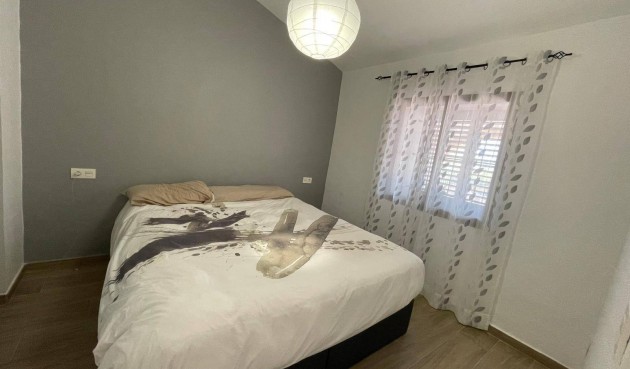 Brukt - Town House -
Pilar de la Horadada - Zona Pueblo