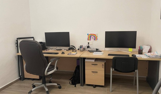 Brukt - Town House -
Pilar de la Horadada - Zona Pueblo