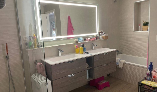 Brukt - Town House -
Pilar de la Horadada - Zona Pueblo