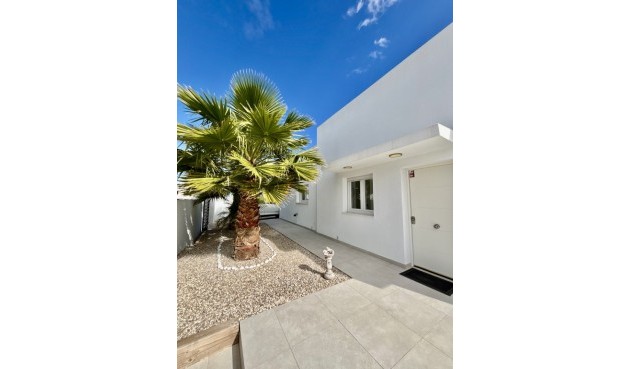Brukt - Villa -
Benijofar - Costa Blanca