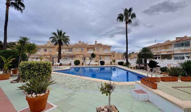 Återförsäljning - Town House -
Rojales - Inland