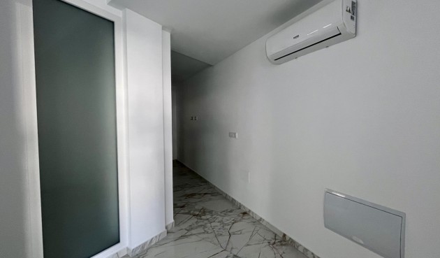 Återförsäljning - Apartment -
Torrevieja - PLAYA LOS LOCOS