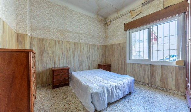 Reventa - Town House -
Alicante - San Agustin