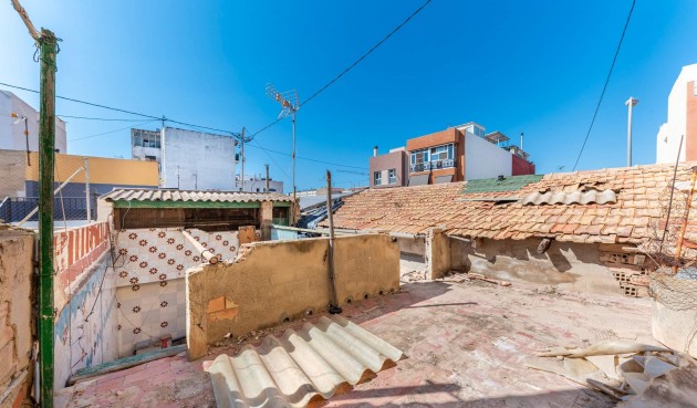 Reventa - Town House -
Alicante - San Agustin