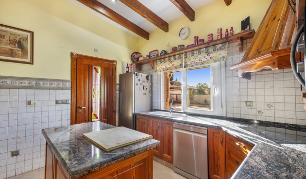 Reventa - Villa -
Torrevieja - Costa Blanca