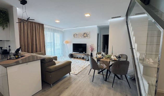 Reventa - Ático -
Orihuela Costa - Costa Blanca