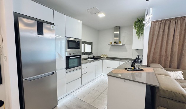 Reventa - Ático -
Orihuela Costa - Costa Blanca