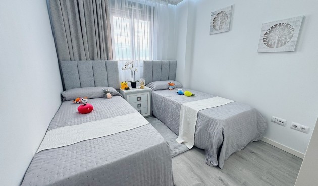 Reventa - Ático -
Orihuela Costa - Costa Blanca