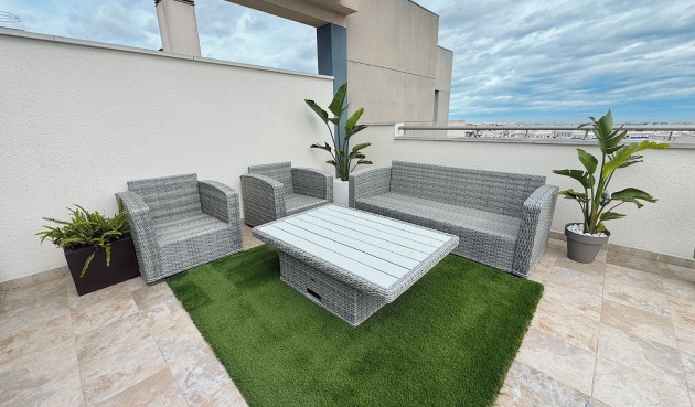 Reventa - Ático -
Orihuela Costa - Costa Blanca