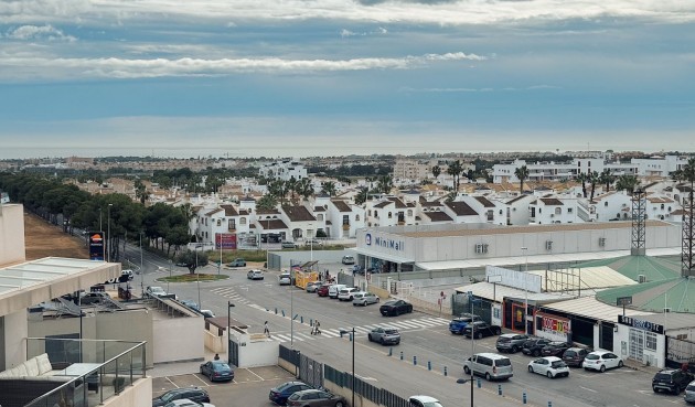 Reventa - Ático -
Orihuela Costa - Costa Blanca