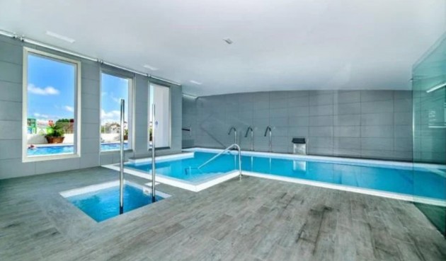 Reventa - Ático -
Orihuela Costa - Costa Blanca