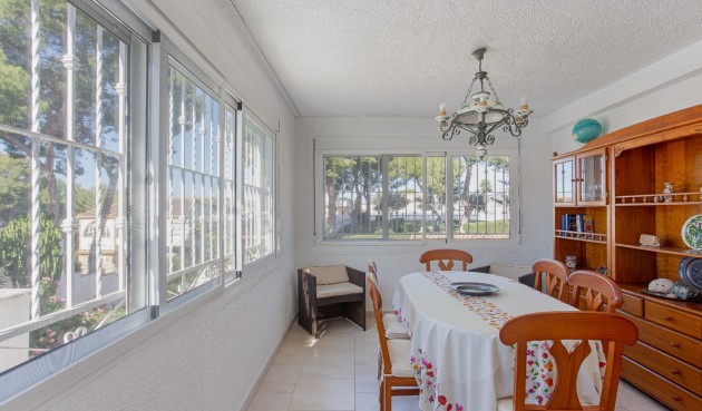 Reventa - Villa -
Torrevieja - Costa Blanca