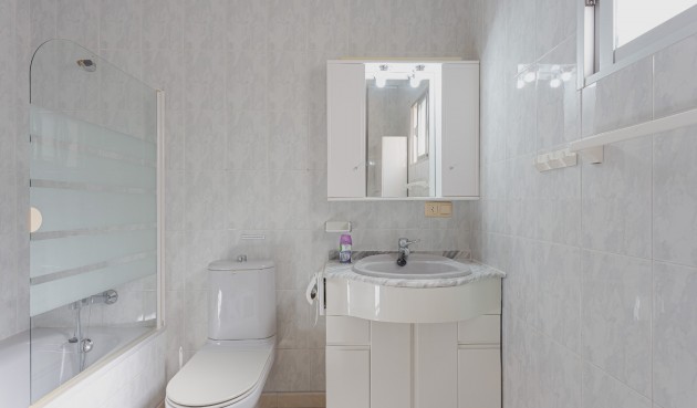 Reventa - Villa -
Torrevieja - Costa Blanca